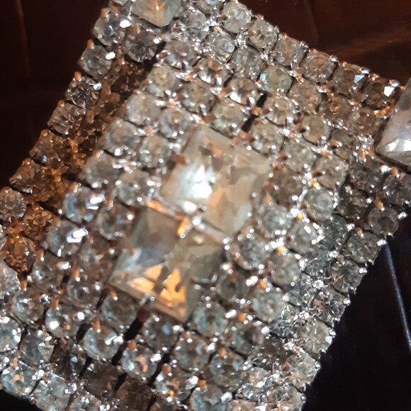 Continental Clear Rhinestone Rectangular Sliver Tone Brooch - Picture 8 of 8